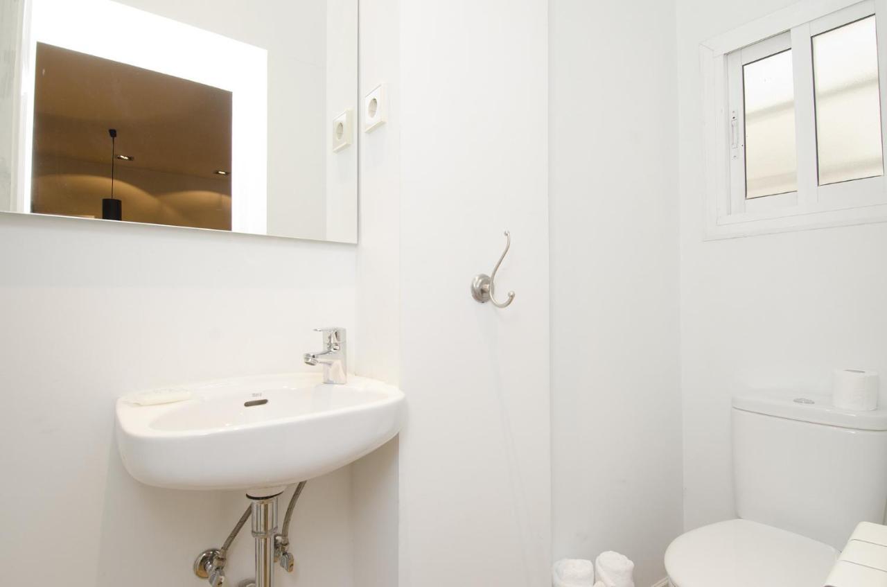 Apartamento San Anton II En Madrid Ngoại thất bức ảnh